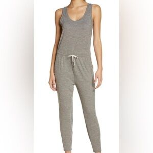 VUORI LUX JUMPSUIT HEATHERED GREY